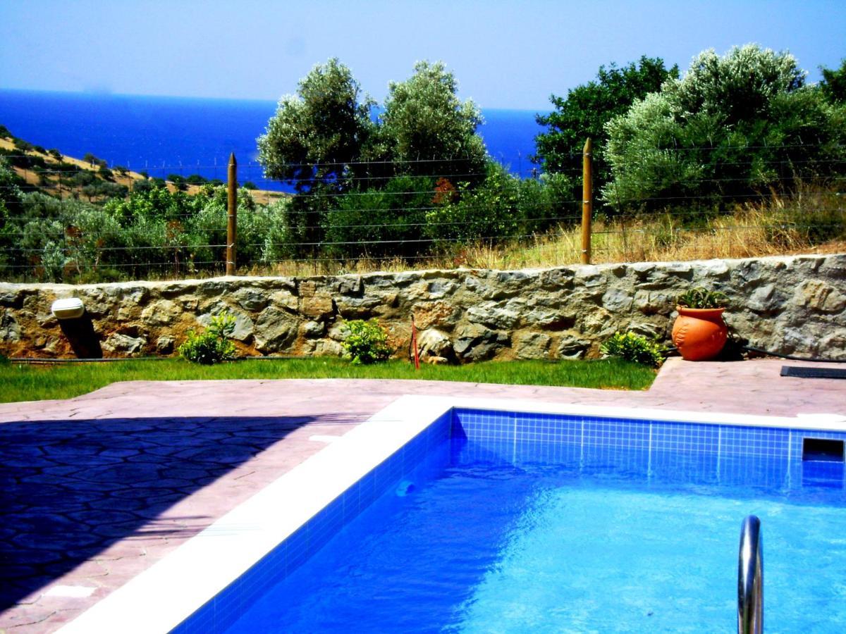 Villa Alexander 2 Triopetra Exterior foto